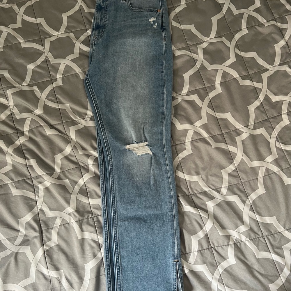 GAP Women's Light Blue Skinny Jeans